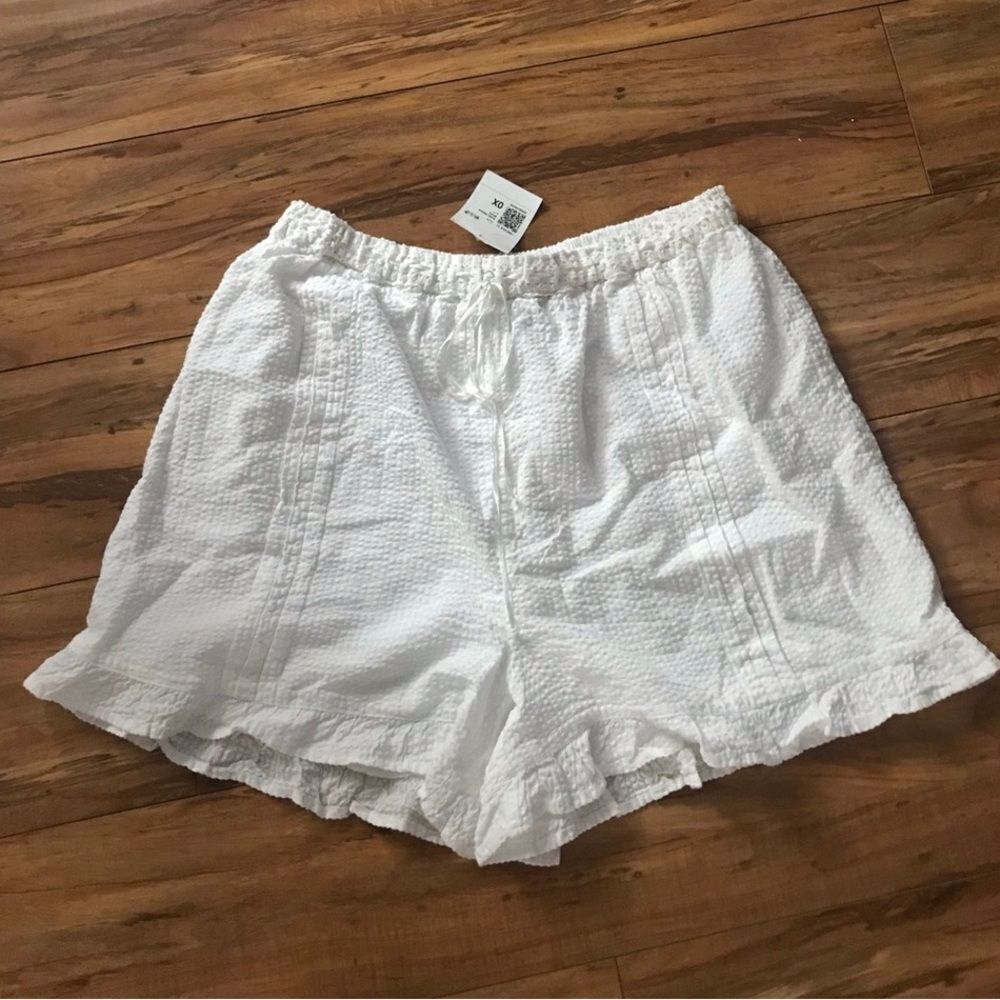 NWT SZ 0X White 100% Cotton Seersucker Style Ruffle Trim Shorts